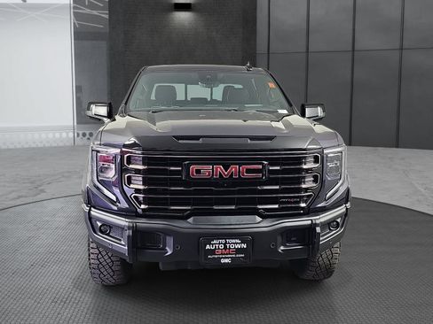 Used 2023 GMC Sierra 1500 AT4X AWD/4WD image 2