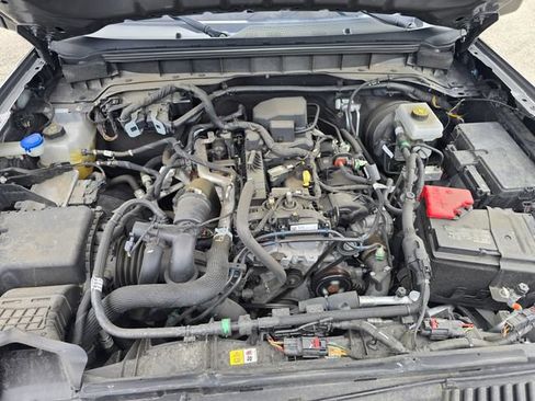 Used 2023 Ford Bronco Black Diamond AWD/4WD image 29