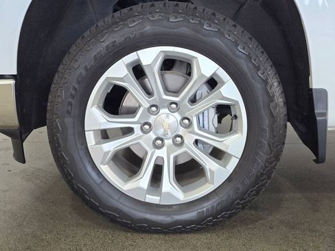 Used 2022 Chevrolet Silverado 1500 LTZ image 8