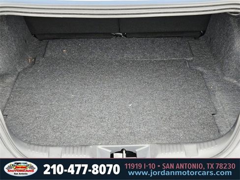 Used 2024 Ford Mustang Coupe image 26