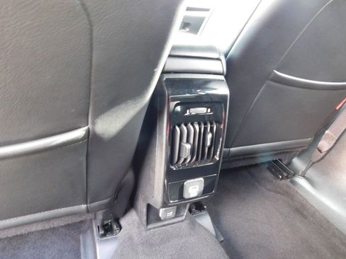 Used 2023 Jeep Compass Trailhawk image 12