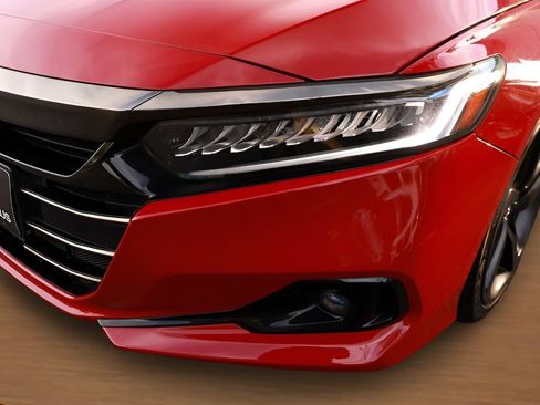 Used 2021 Honda Accord Sport image 4
