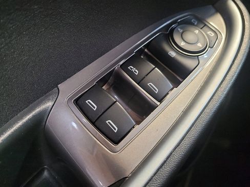 Used 2023 Chevrolet Malibu LT image 27