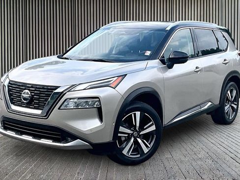 Used 2021 Nissan Rogue Platinum AWD/4WD image 12