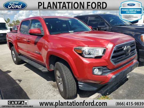 Used 2018 Toyota Tacoma SR5 image 1