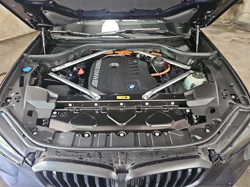 New 2026 BMW X5 xDrive50e w/ M Sport Package AWD/4WD image 30