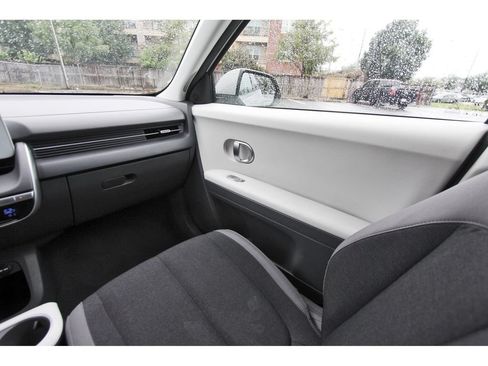 Certified 2023 Hyundai Ioniq 5 SE w/ Cargo Package RWD image 11