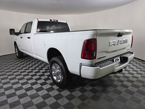 New 2026 RAM 3500 Big Horn AWD/4WD image 6