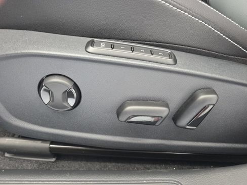 New 2026 Volkswagen Jetta SEL FWD image 26