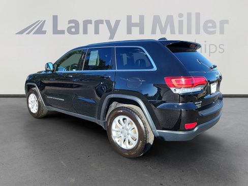 Used 2022 Jeep Grand Cherokee Laredo X image 3