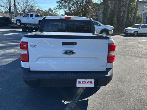 Used 2023 Ford Maverick Lariat w/ Equipment Group 500A Standard image 4