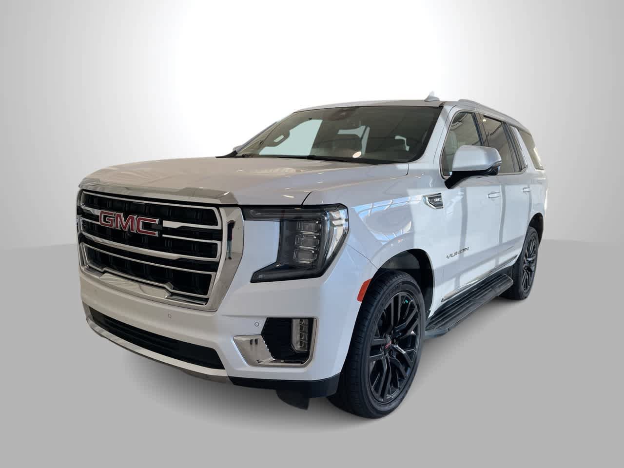 Used 2023 GMC Yukon SLT w/ SLT Luxury Package AWD/4WD image 1
