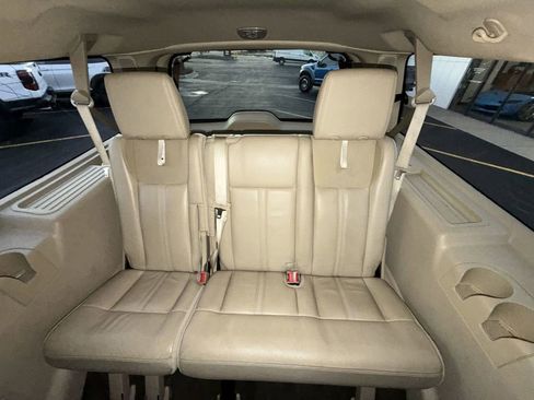 Used 2017 Lincoln Navigator L Reserve image 27
