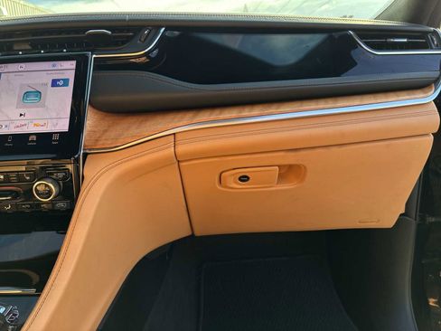 Used 2023 Jeep Grand Cherokee Summit image 30