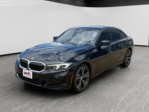 Used 2023 BMW 330i Sedan w/ Convenience Package RWD image 1