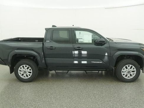 New 2026 Toyota Tacoma SR5 image 11
