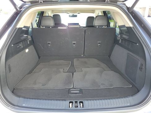 Certified 2022 Lincoln Nautilus FWD image 6