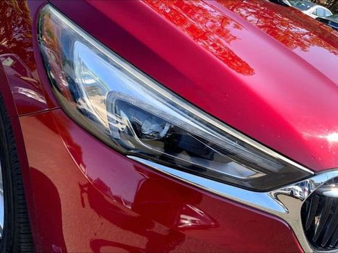 Used 2018 Buick Enclave Essence FWD image 23
