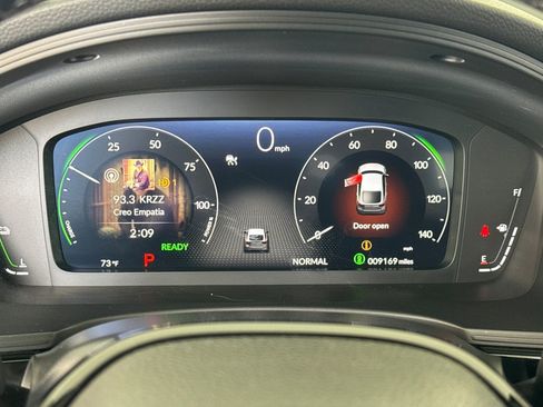 Used 2025 Honda Civic Sport Touring image 22