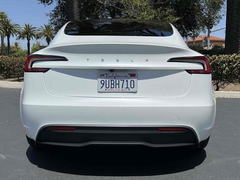 Used 2025 Tesla Model 3 Long Range image 53