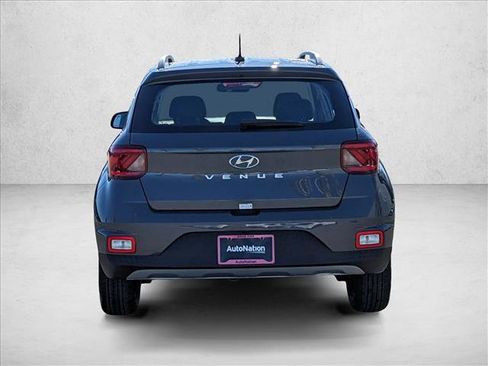 New 2026 Hyundai Venue SEL image 7