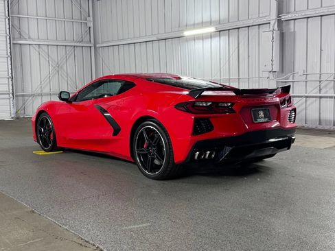 Used 2022 Chevrolet Corvette Stingray Preferred Cpe w/ Z51 Performance Package RWD image 12