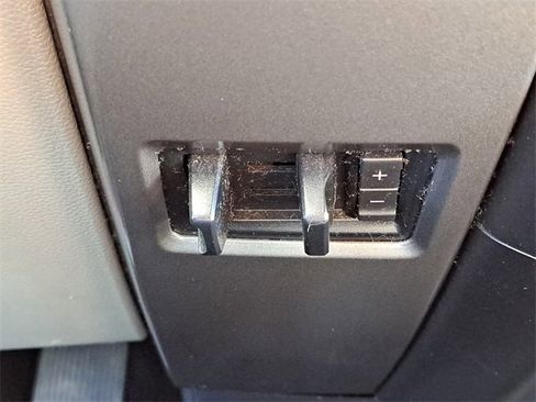 Used 2015 Ford F150 XLT w/ Equipment Group 302A Luxury image 19