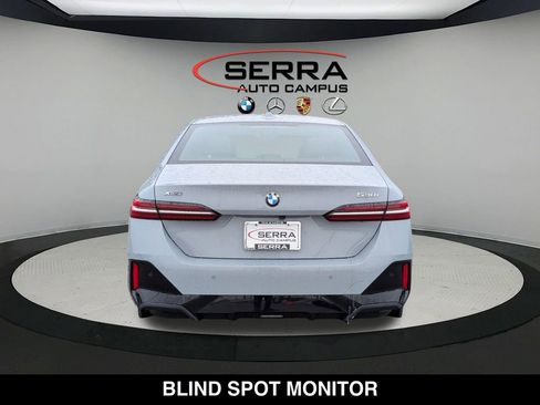 New 2026 BMW 530i xDrive w/ M Sport Package AWD/4WD image 4