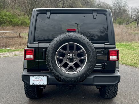 Used 2021 Jeep Wrangler Unlimited Sport image 5