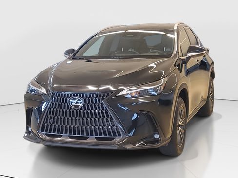 Used 2023 Lexus NX 250 FWD w/ Premium Package image 5