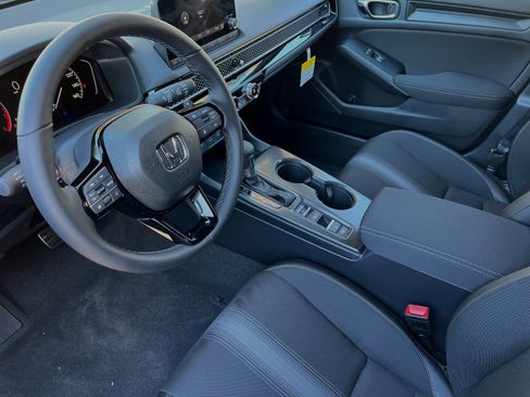 New 2025 Honda Civic Sport image 10