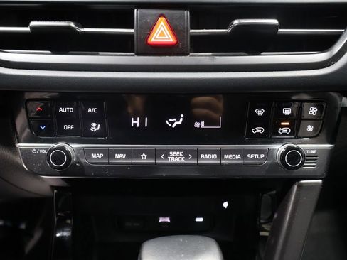 Used 2025 Kia Seltos EX image 33