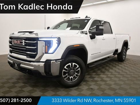 Used 2024 GMC Sierra 3500 SLE w/ SLE Convenience Package AWD/4WD image 1