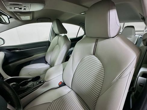 Used 2021 Toyota Camry SE w/ Convenience Package AWD/4WD image 22