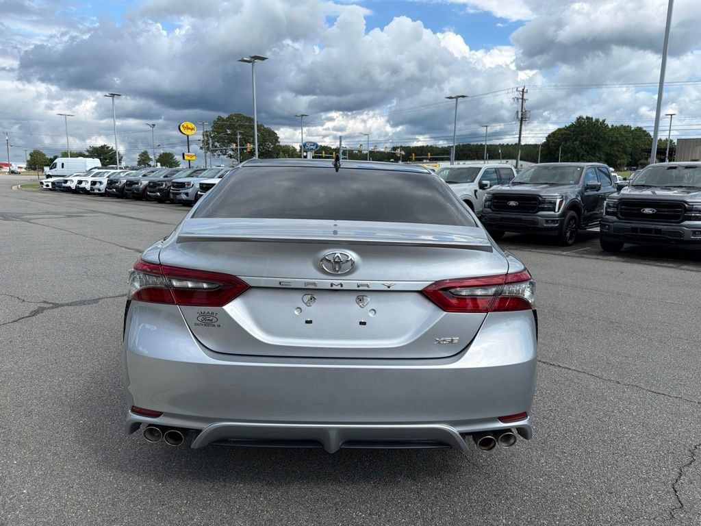 Used 2021 Toyota Camry XSE w/ Navigation Package FWD image 5