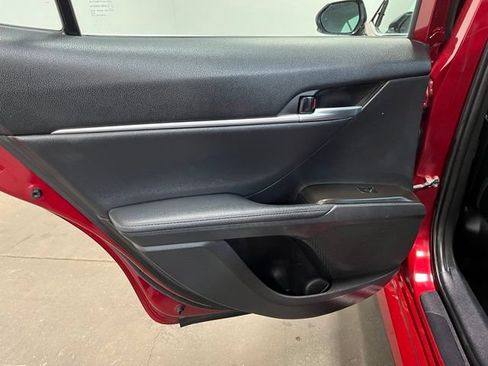Used 2021 Toyota Camry XLE w/ Navigation Upgrade Package FWD image 16