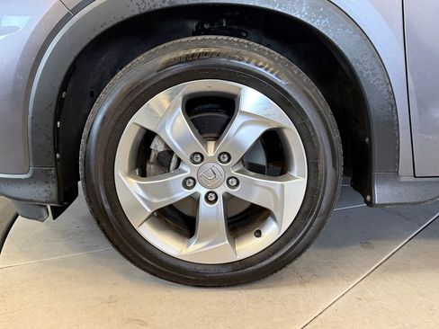 Used 2019 Honda HR-V LX image 25
