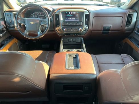 Used 2016 Chevrolet Silverado 1500 High Country w/ High Country Premium Package image 24