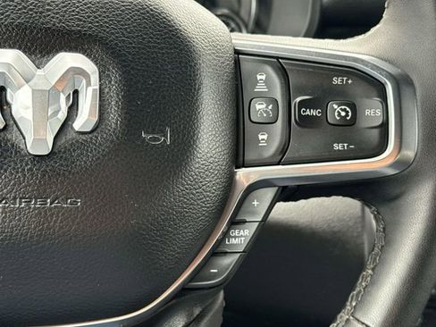 Used 2025 RAM 1500 Laramie AWD/4WD image 11