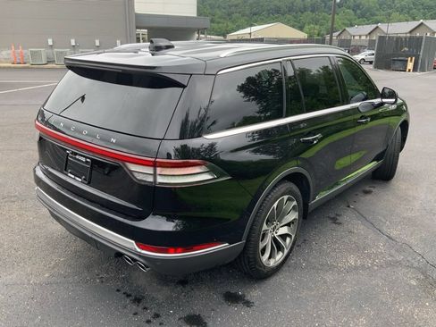 Used 2025 Lincoln Aviator Reserve AWD/4WD image 13