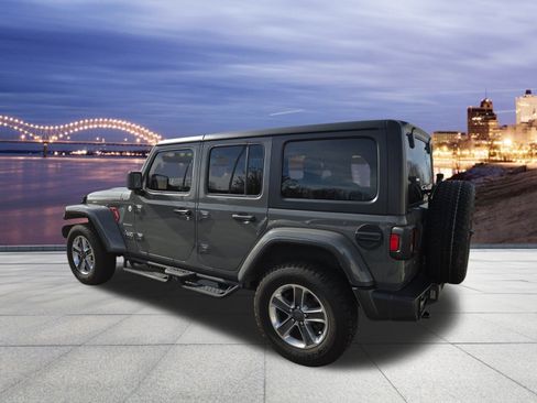 Used 2020 Jeep Wrangler Unlimited Sahara w/ Cold Weather Group image 3