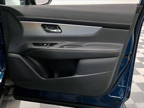 New 2025 Nissan Murano SL image 36