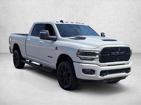 Used 2023 RAM 2500 Laramie w/ Night Edition AWD/4WD image 3