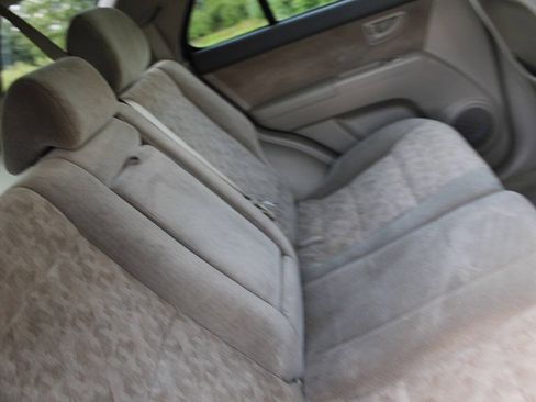 Used 2008 Kia Sorento 2WD image 35