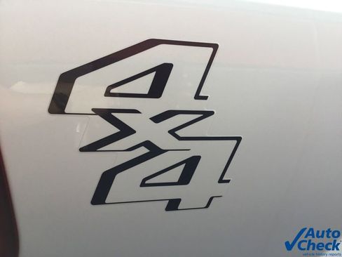 Used 2015 Ford F250 XL w/ Snow Plow Prep Package image 21