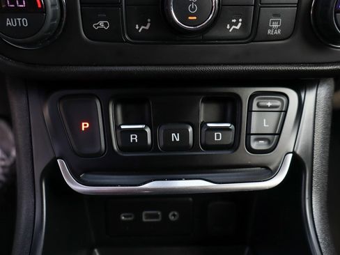 Used 2020 GMC Terrain SLE w/ Driver Convenience Package image 37