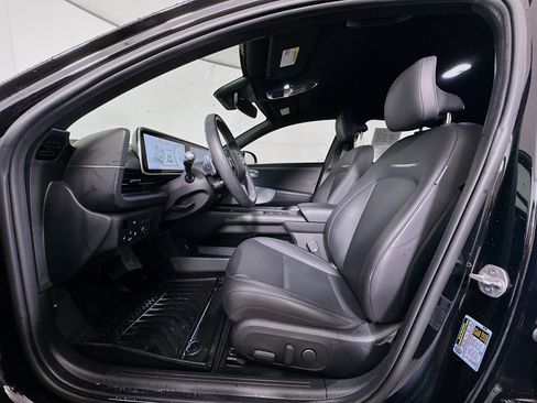 Used 2024 Hyundai Ioniq 6 SEL image 13