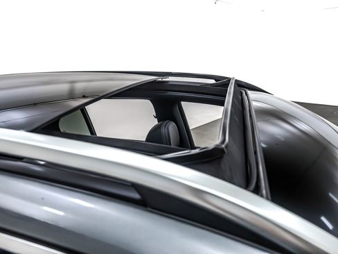 Certified 2025 Mercedes-Benz GLE 350 4MATIC image 23