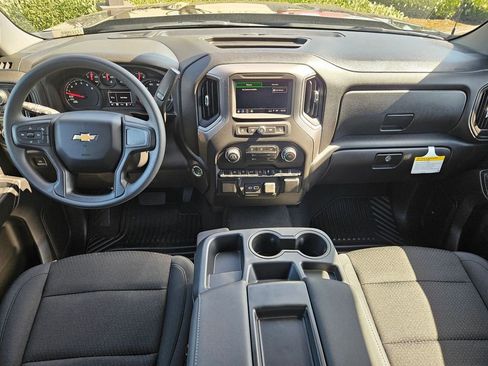 New 2026 Chevrolet Silverado 1500 W/T w/ Z71 Off-Road Package AWD/4WD image 23
