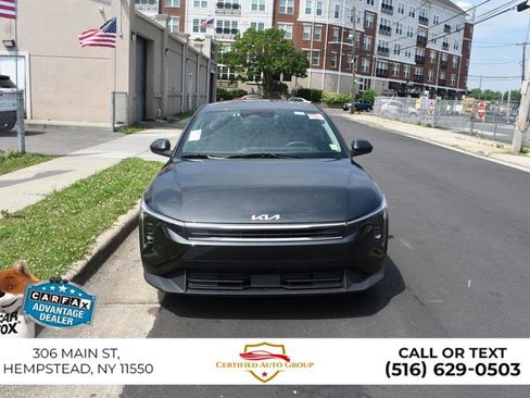 Used 2025 Kia K4 FWD image 2